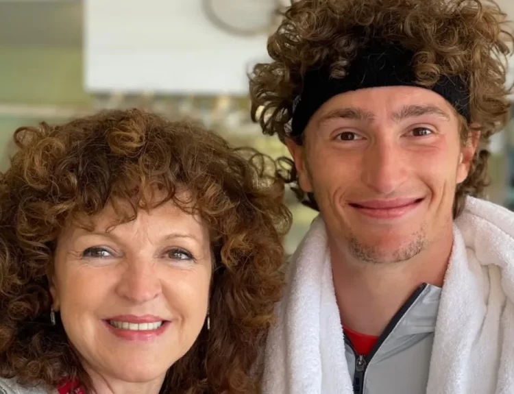Ugo Humbert et ses parents
