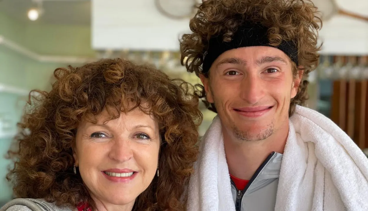 Ugo Humbert et ses parents